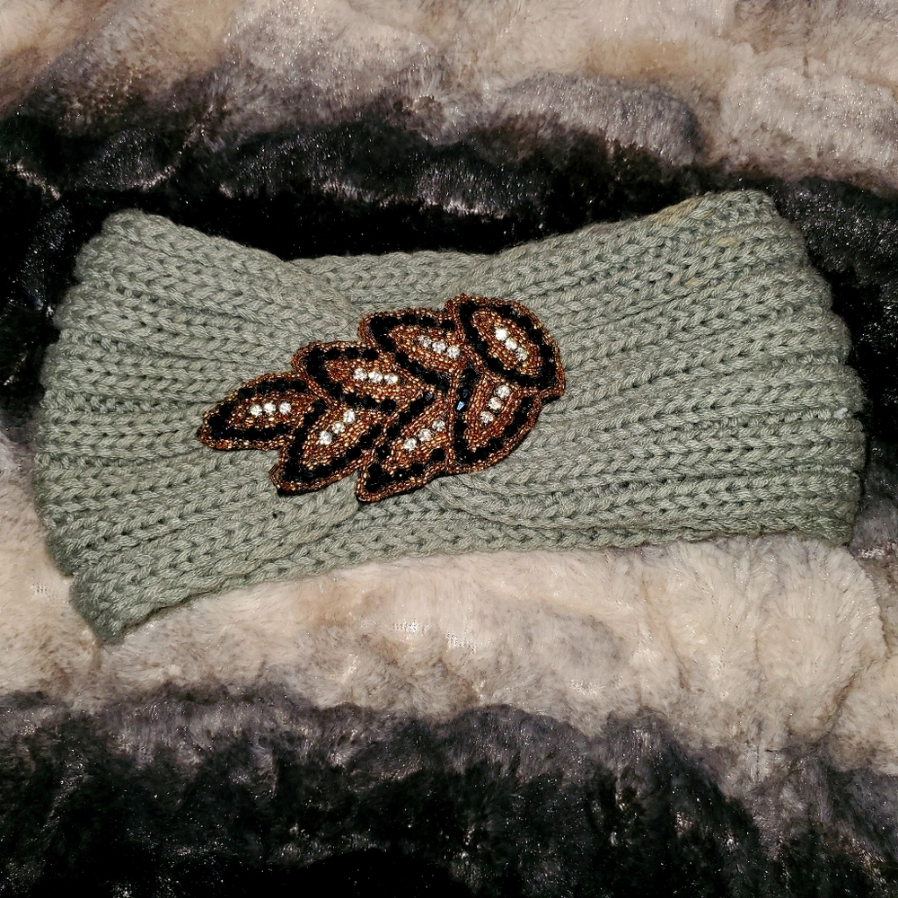Ear warmer